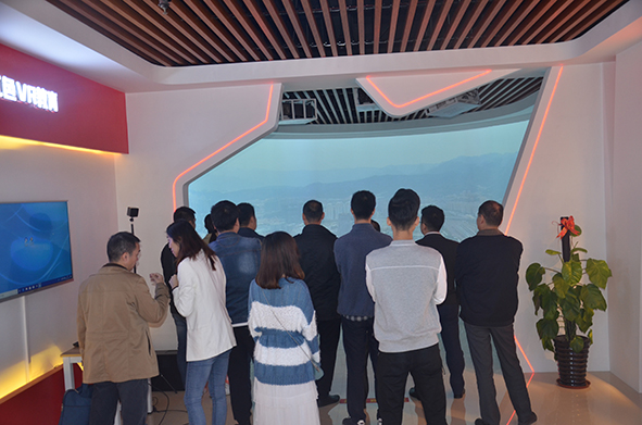 不忘初心跟黨走——參觀福興經(jīng)濟(jì)開(kāi)發(fā)區(qū)政治生活館